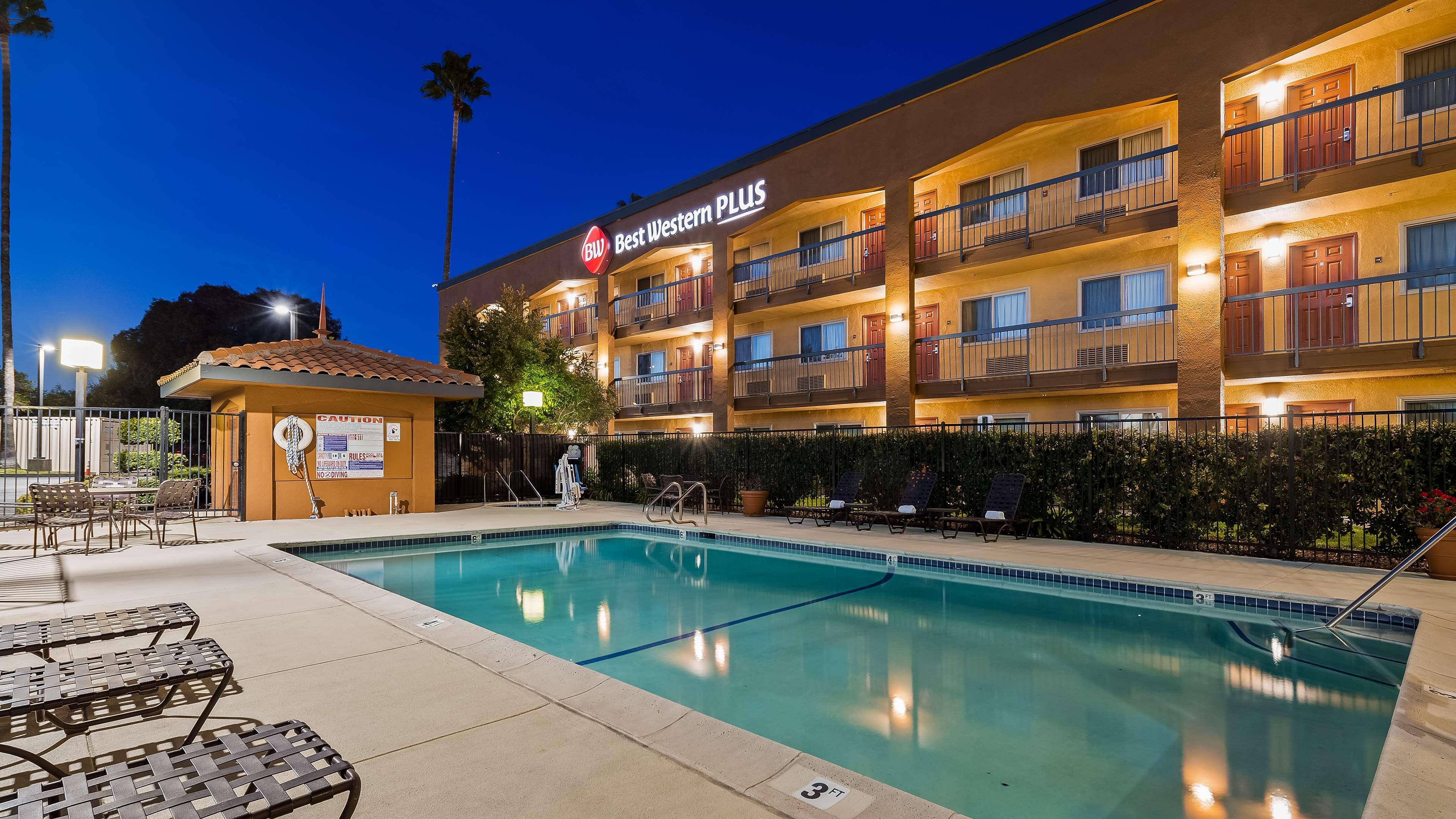 Best Western Plus Pleasanton Inn Exterior foto